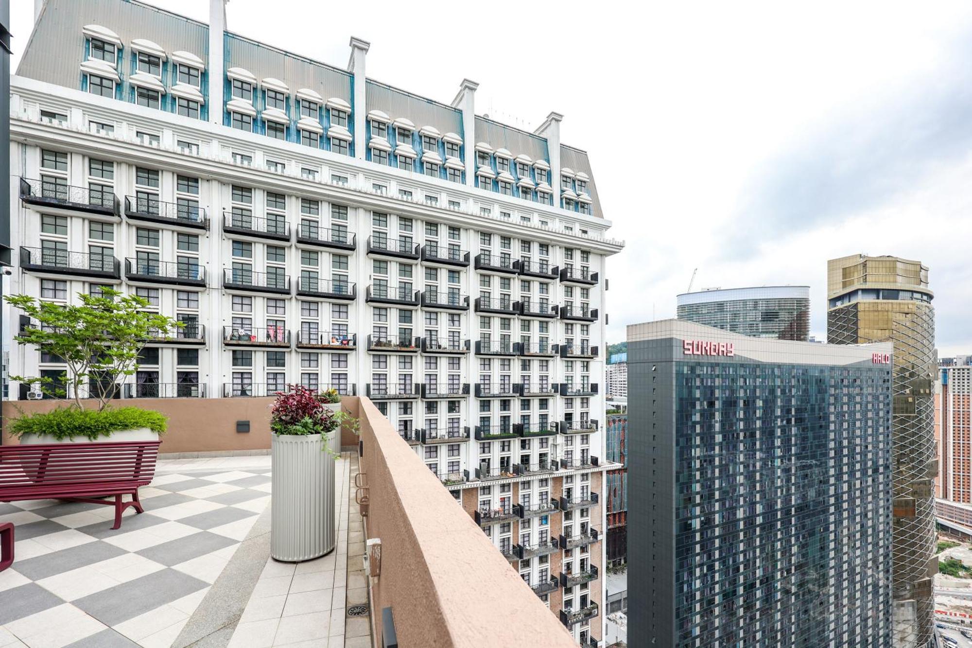 Mossaz Suites By Mykey Petaling Jaya Extérieur photo