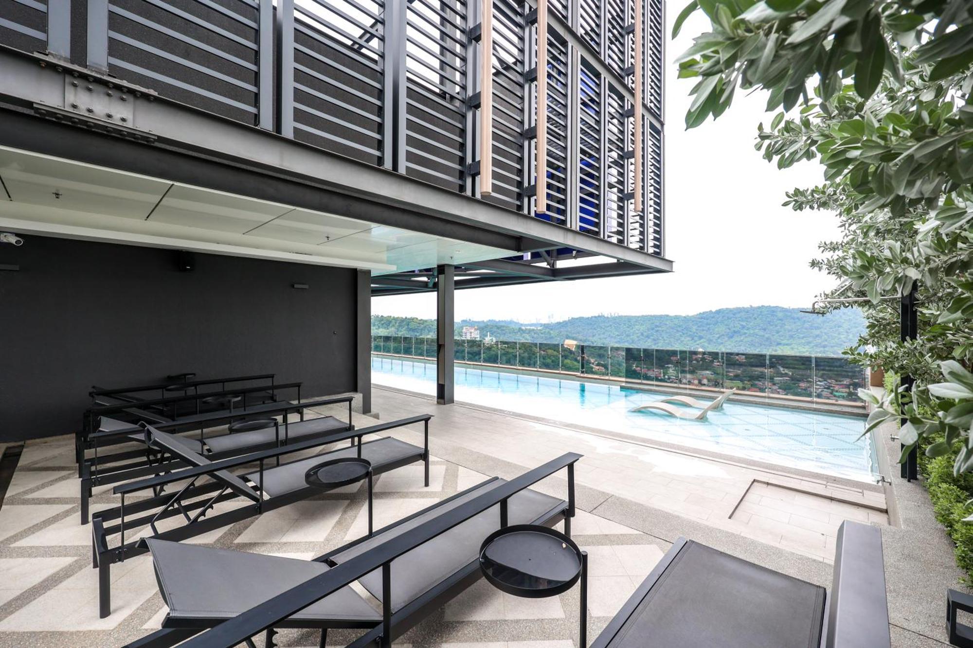 Mossaz Suites By Mykey Petaling Jaya Extérieur photo